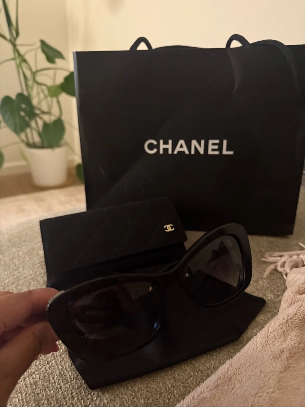 CHANEL Black Oversized Cat-Eye Sunglasses with Quilted Case